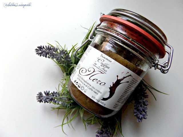 scrub nero stanza segreta